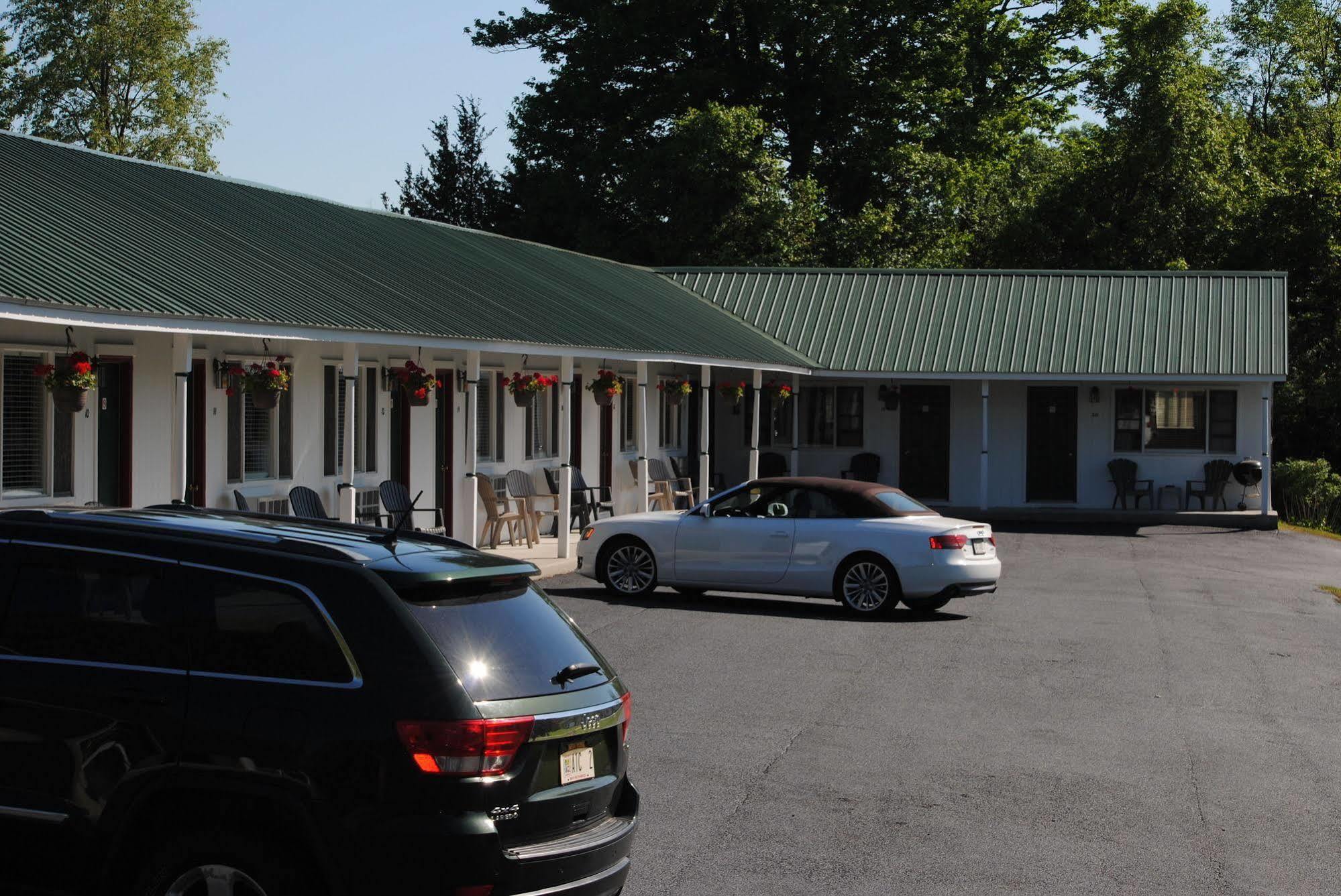 Rock Ledge Motel Alexandria Bay Zewnętrze zdjęcie