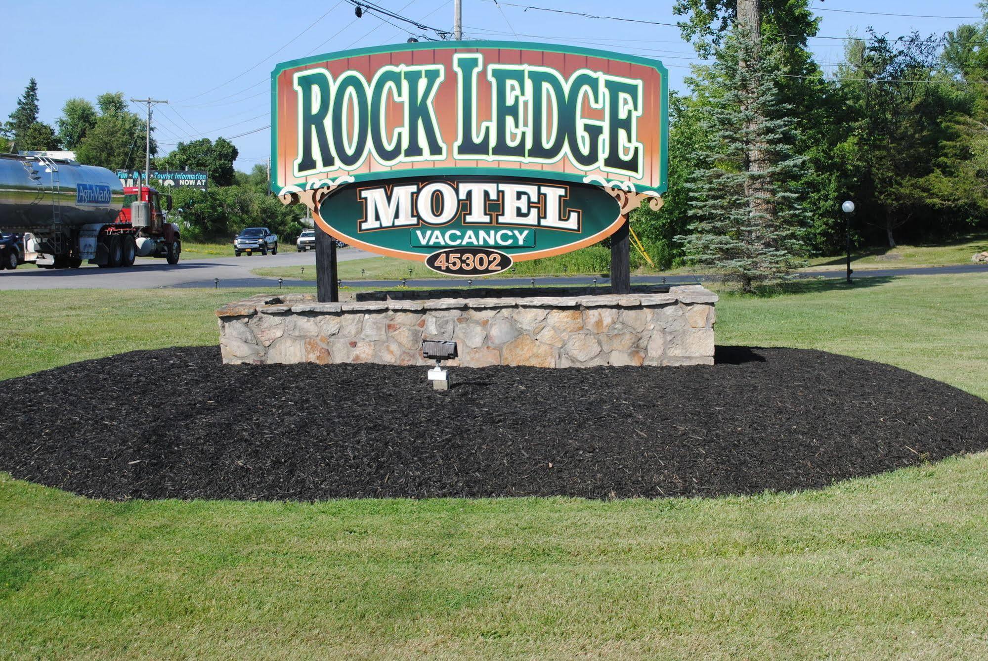 Rock Ledge Motel Alexandria Bay Zewnętrze zdjęcie