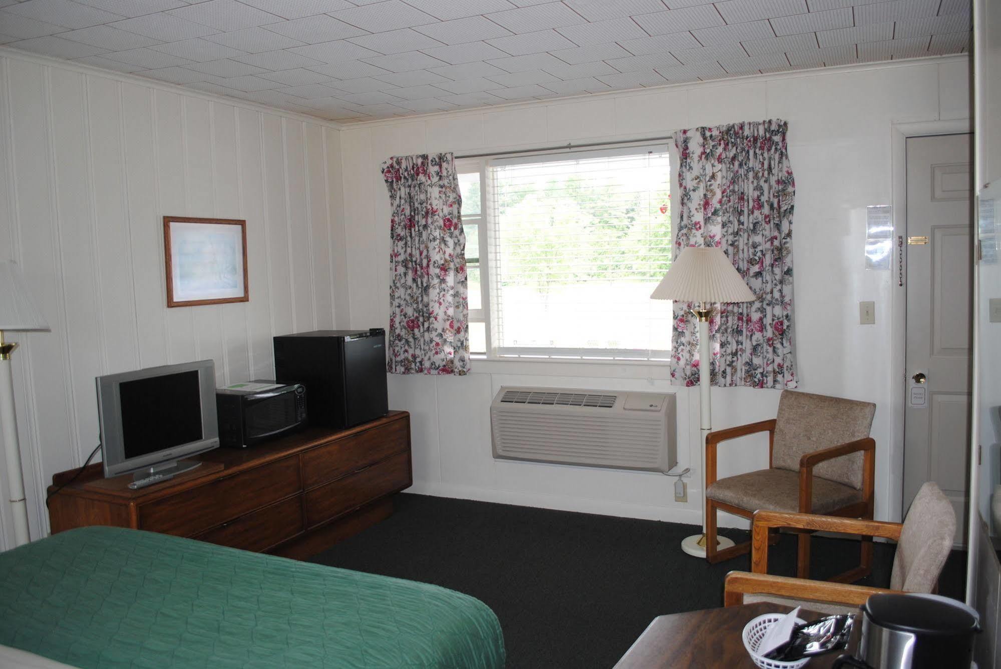 Rock Ledge Motel Alexandria Bay Zewnętrze zdjęcie